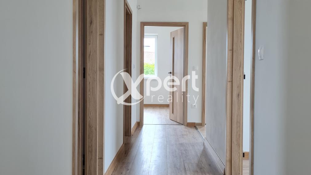 PREDAJ, štandardný - skolaudovaný - samostatný 4 izbový rodinný dom v DS