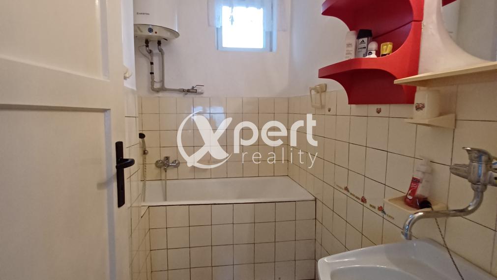 PREDAJ - Vidiecky 6 izbový dom s úžasnou atmosférou!