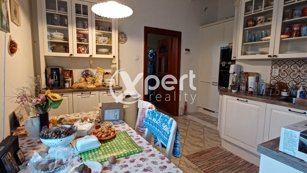 Prenájom – veľkometrážny 3 izbový byt s atmosférou Starého Mesta - Staré Mesto, Štefánikova ulica