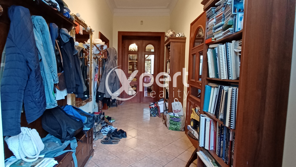 Prenájom – veľkometrážny 3 izbový byt s atmosférou Starého Mesta - Staré Mesto, Štefánikova ulica