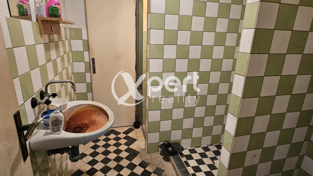 Komerčné a prevádzkové priestory, predajňa, sklady výrobňa