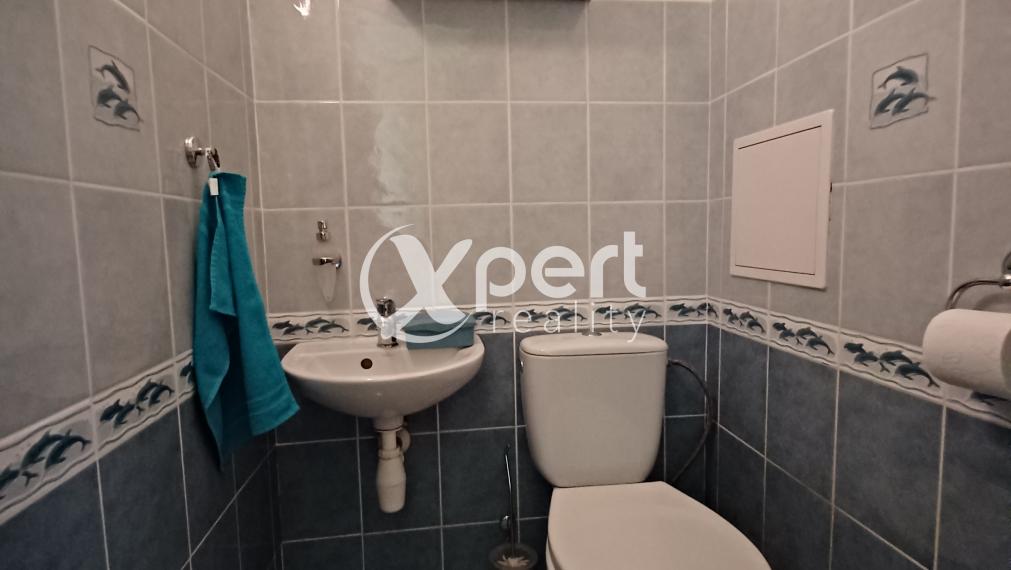 PREDAJ - priestranný 3-izbový byt s loggiou v Šamoríne, Čilistovská ulica