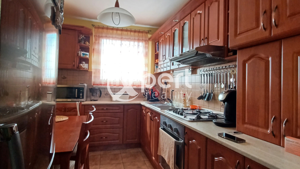 PREDAJ - priestranný 3-izbový byt s loggiou v Šamoríne, Čilistovská ulica