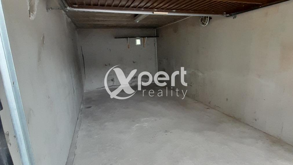 Prenájom panelová Garáž s elektrinou o rozlohe 19m2 na ulici Gazdovský rad, Šamorín.