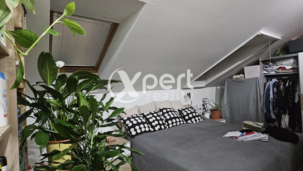 Predaj 2-i. byt s balkónom OHRADY