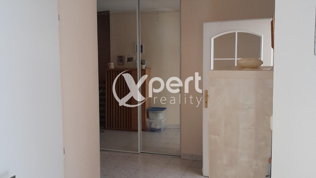 Prenájom 3i čiastočne zariadený v Šamoríne na Streleckej ul.