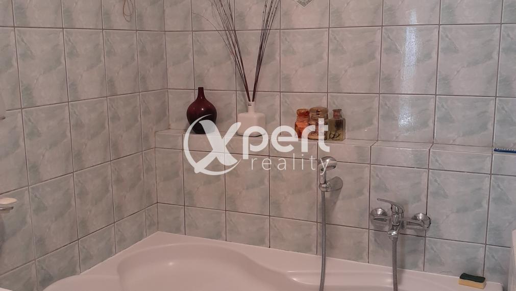 Prenájom 3i čiastočne zariadený v Šamoríne na Streleckej ul.