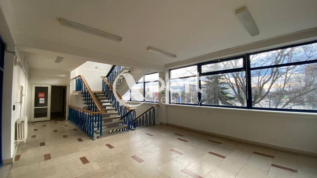 Kancelársky priestor na mieru  -  CENTRUM - Galanta