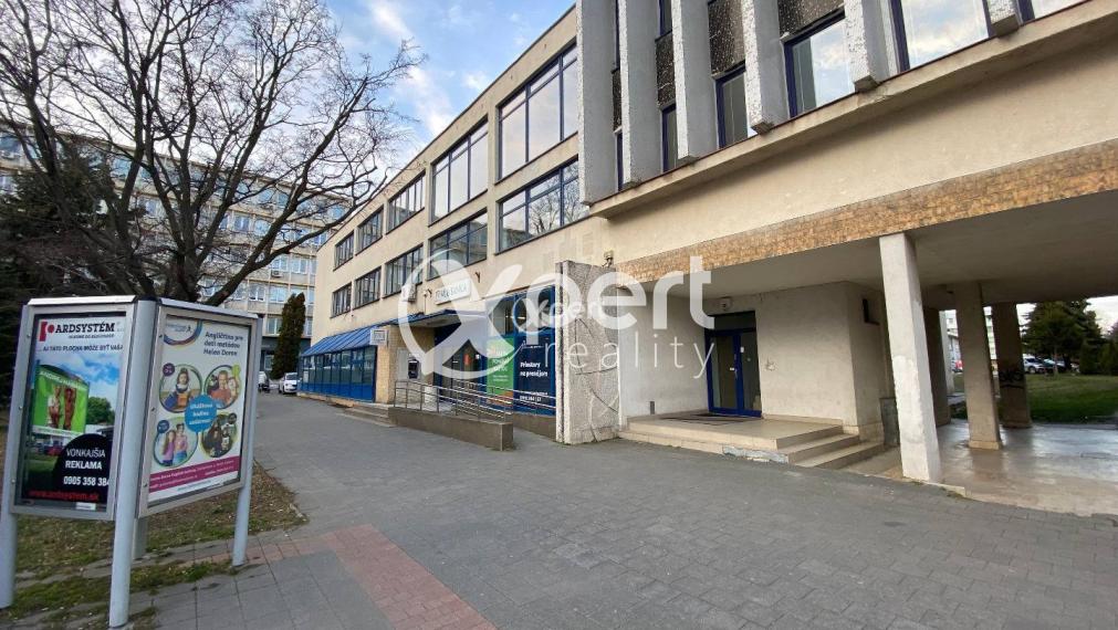 Kancelársky priestor na mieru  -  CENTRUM - Galanta