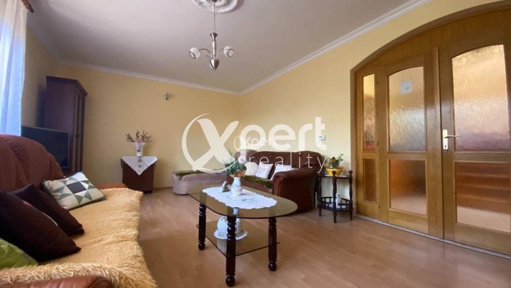 ZNÍŽENÁ CENA. Krásny rodinný dom priamo v centre na predaj