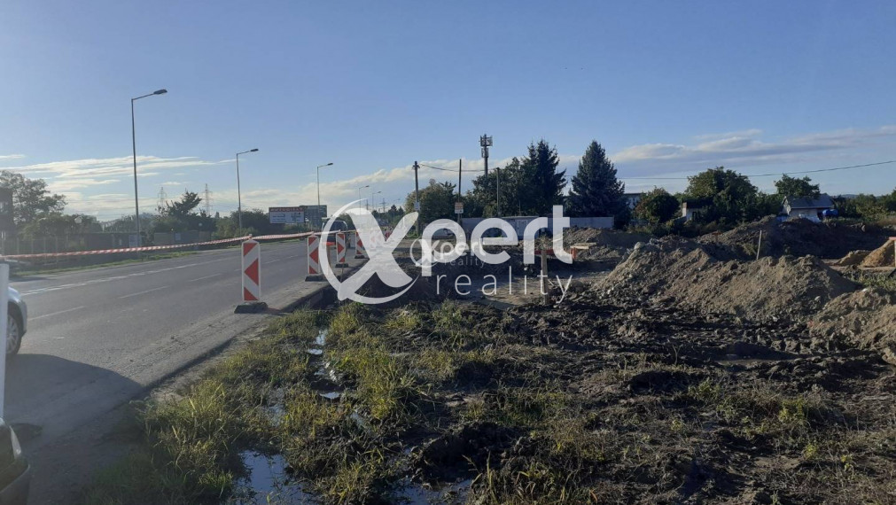 Predaj pozemku 1200m2 na hlavnom ťahu na ulici Svornosti v Bratislave