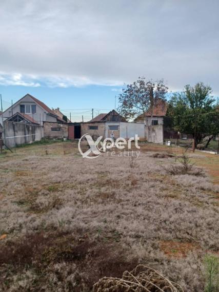 NOVÁ CENA - priestranný 6i rodinný dom s pozemkom 2253 m2