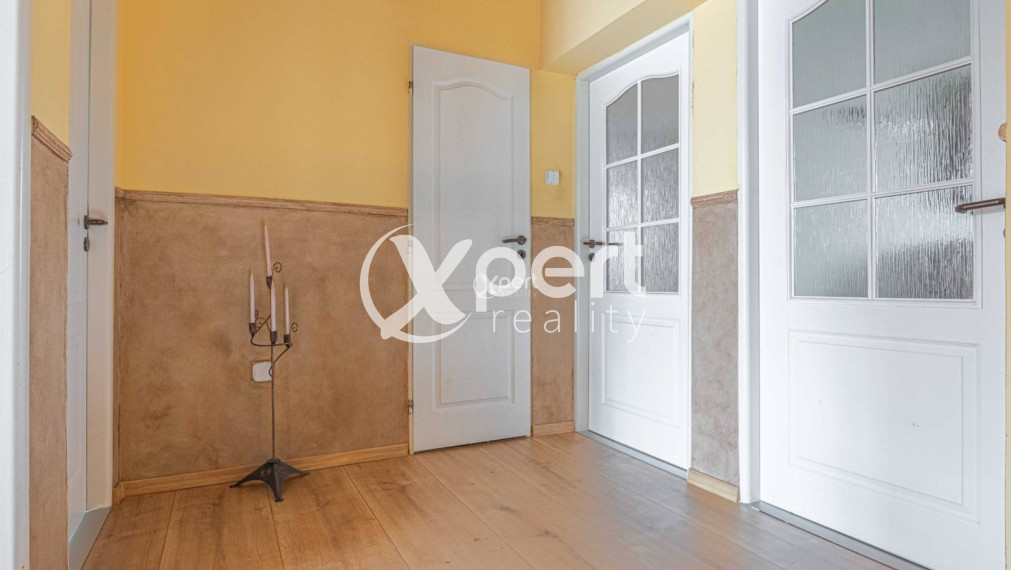 Bývajte a zarábajte! DVA rodinné domy na veľkorysom pozemku, Povoda