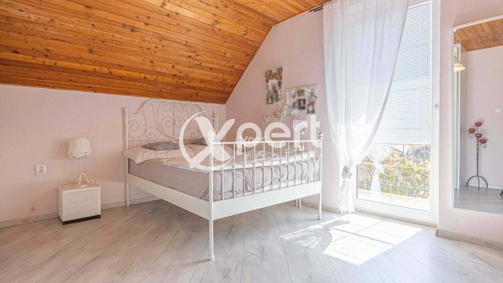 Bývajte a zarábajte! DVA rodinné domy na veľkorysom pozemku, Povoda