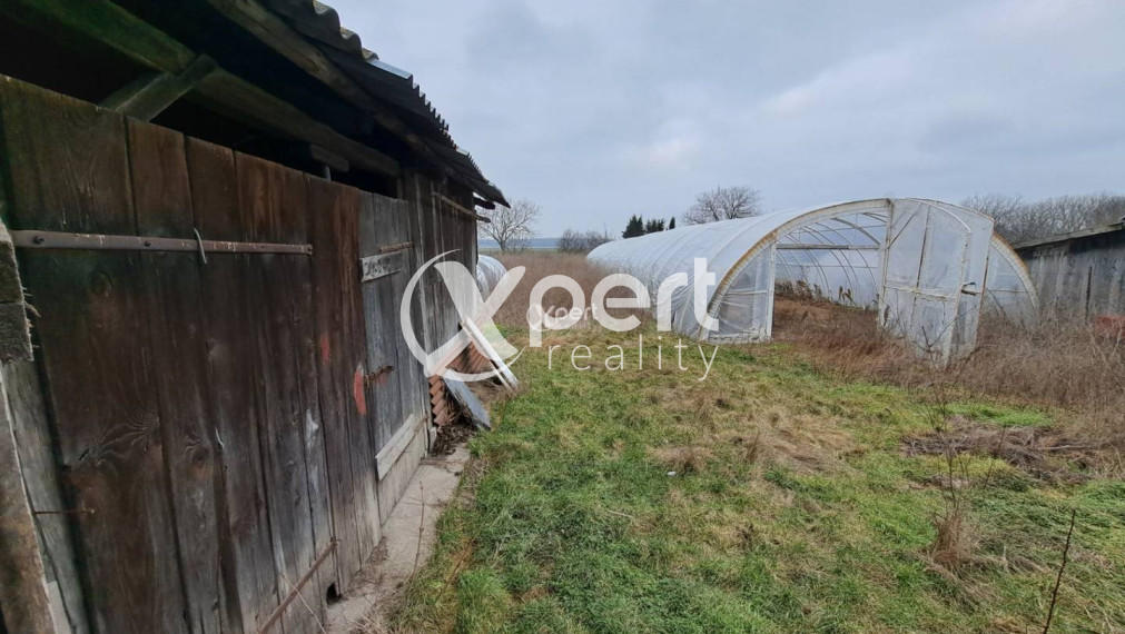 4 izb. rodinný dom s garážou MALÉ DVORNÍKY - Dunajská Streda