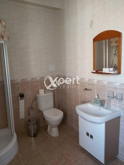 Predaj - PENZIÓN vo vyhľadávanej lokalite 2 km.od cesty R7 Holice