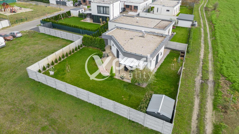 KRÁSNY DOM S MNOHÝMI BENEFITMI NA PREDAJ