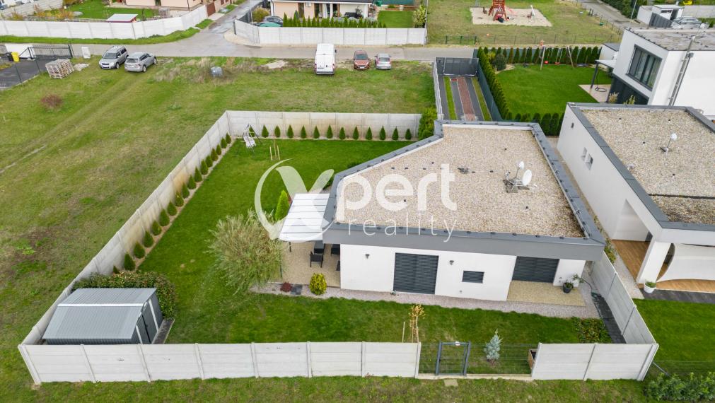 KRÁSNY DOM S MNOHÝMI BENEFITMI NA PREDAJ