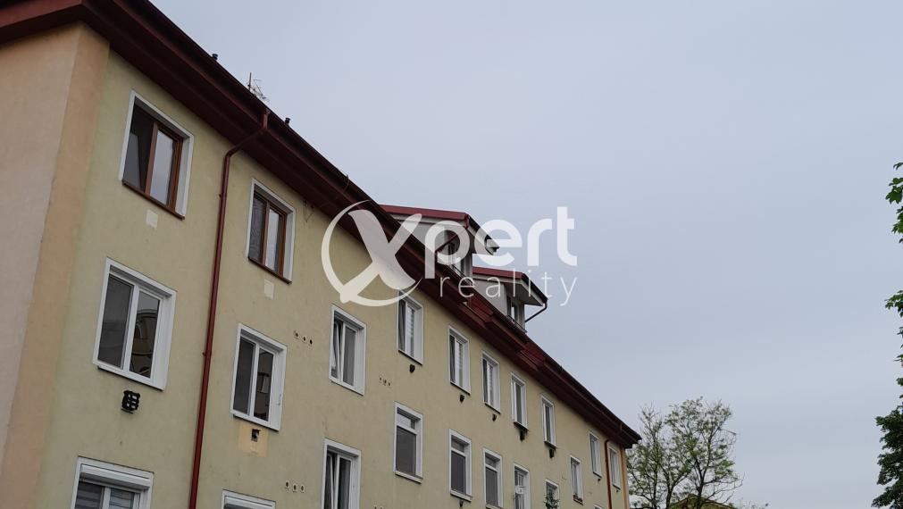 Hľadám na Kúpu 2i byt s balkónom v Šamoríne