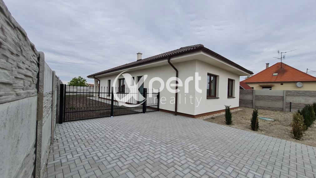 PREDAJ, štandardný - skolaudovaný - samostatný 4 izbový rodinný dom v DS