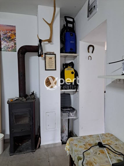 Dvojgeneračný rodinný dom na veľkorysom pozemku, Vrakúň