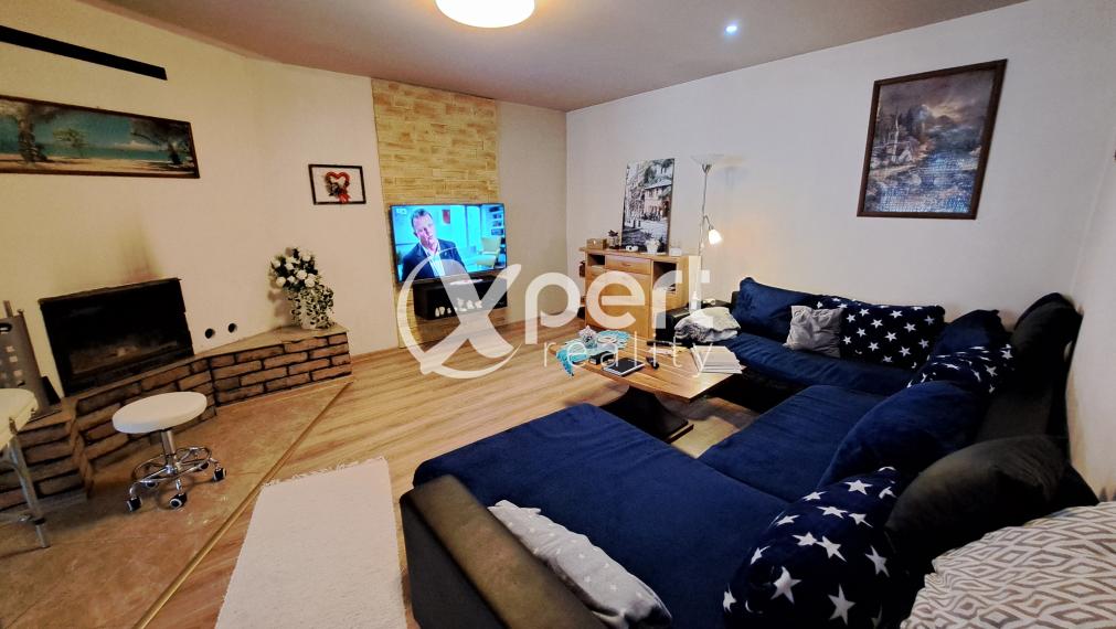 Dvojgeneračný rodinný dom na veľkorysom pozemku, Vrakúň