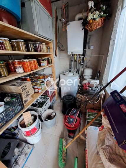 Dvojgeneračný rodinný dom na veľkorysom pozemku, Vrakúň