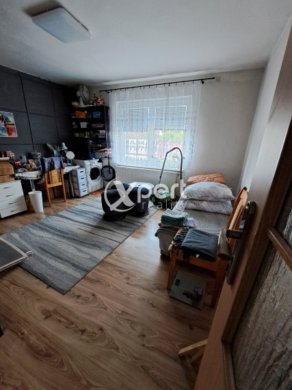 Dvojgeneračný rodinný dom na veľkorysom pozemku, Vrakúň