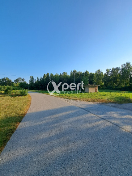 Rekreačný pozemok pri DUNAJI, GABČÍKOVO