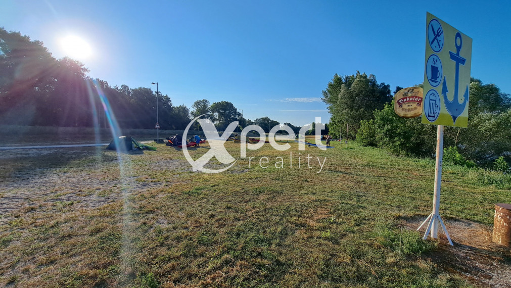 Rekreačný pozemok pri DUNAJI, GABČÍKOVO