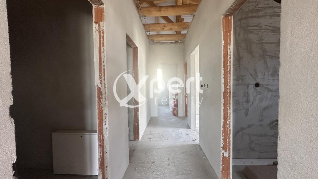 Novostavba v tichej časti obce Lehnice je na predaj