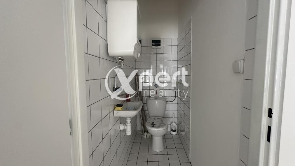 Obchodný  priestor priamo v CENTRE na prenájom