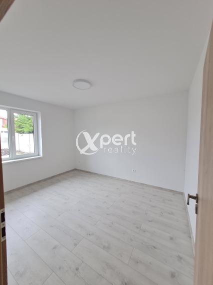 PREDAJ, 4 izb. samostatný RD v Dolnom Bare