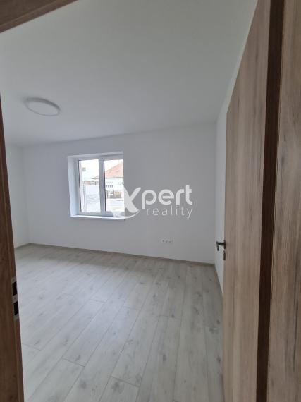 PREDAJ, 4 izb. samostatný RD v Dolnom Bare