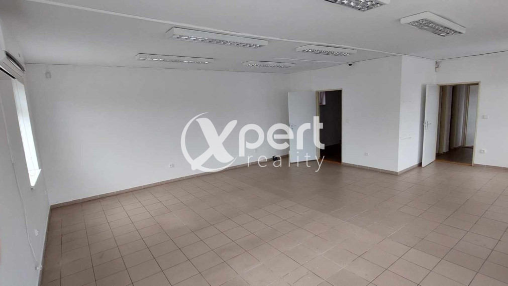 Prenájom obchodného priestoru na frekventovanej a ľahko prístupnej lokalite vo Vrakúni