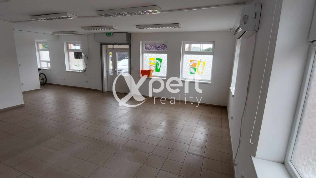 Prenájom obchodného priestoru na frekventovanej a ľahko prístupnej lokalite vo Vrakúni