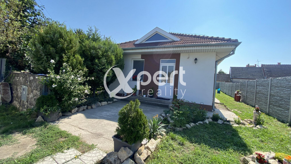 149 000,- €   Ponúkam na predaj 3 izbovú novostavbu s malým pozemkom v obci Ohrady