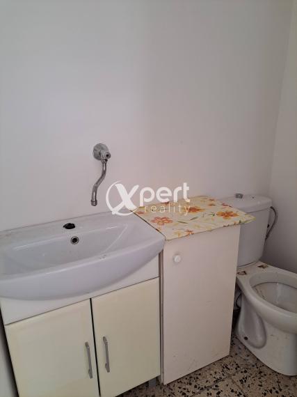 Skladovacie obchodné a reštauračné priestory