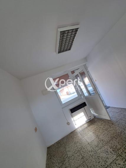 Skladovacie obchodné a reštauračné priestory