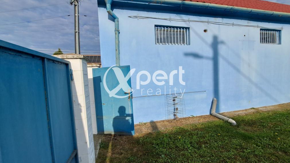 Skladovacie obchodné a reštauračné priestory