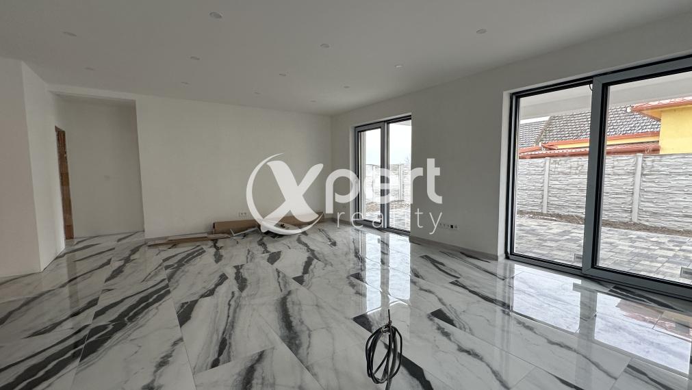 4-IZBOVÝ RODINNÝ DOM NA PREDAJ V OBCI ŽIHÁREC