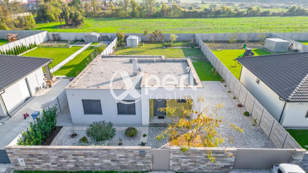 PREDANE. Rodinný dom, moderný dizajn, veľkolepý priestor