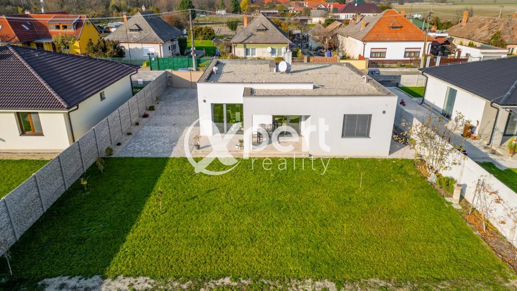 PREDANE. Rodinný dom, moderný dizajn, veľkolepý priestor