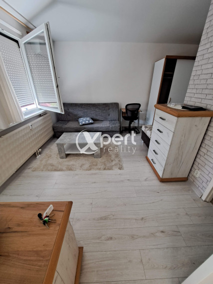 Prenájom 1 izbový byt, Veľký Meder