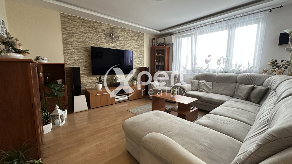 REZERVOVANÉ. Na predaj 3-izbový byt s loggiou–Šaľa-Veča