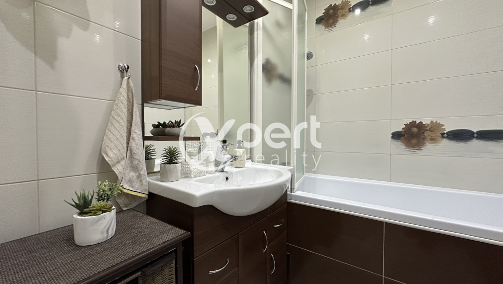 ZÍŽENÁ CENA. Na predaj 3-izbový byt s loggiou–Šaľa-Veča