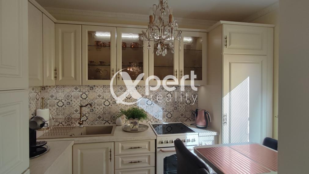 Na predaj štýlová, kompletne zrekonštruovaná garzónka na sídlisku Sever 2