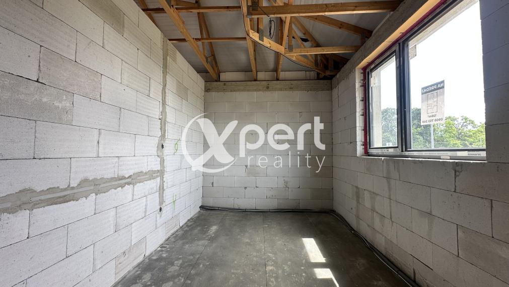 NOVOSTAVBA RODINNÉHO DOMU-ŠPIČKOVÉ BÝVANIE V NOVOM