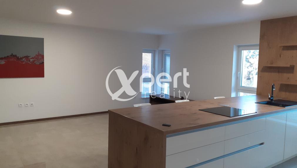 Prenájom priestranného 3i bytu 110m2 v Šamoríne časť Čilistov