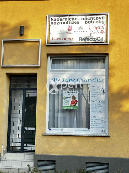 Na prenájom obchodný priestor 30 m2 v centre mesta Dunajská Streda